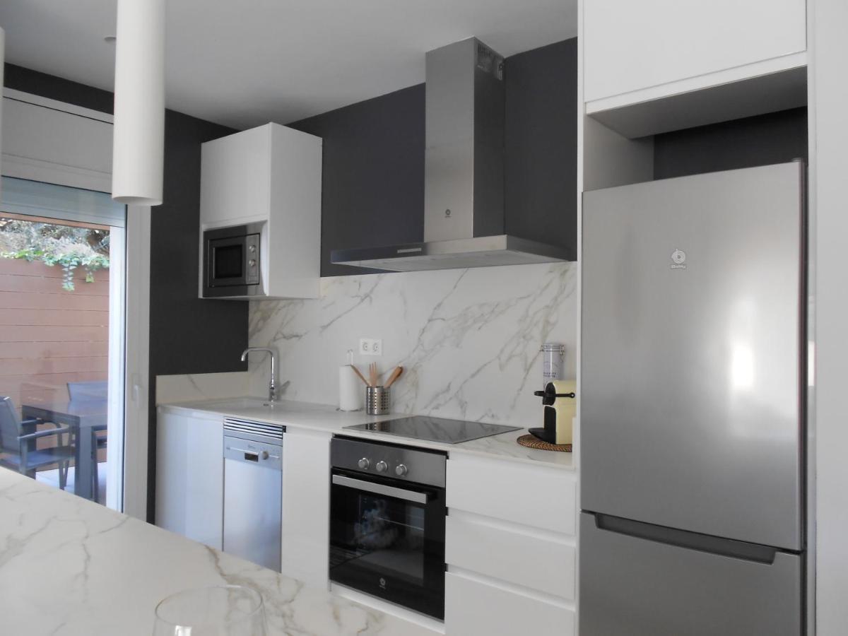 Luxury Apartment Кембрилс Екстериор снимка