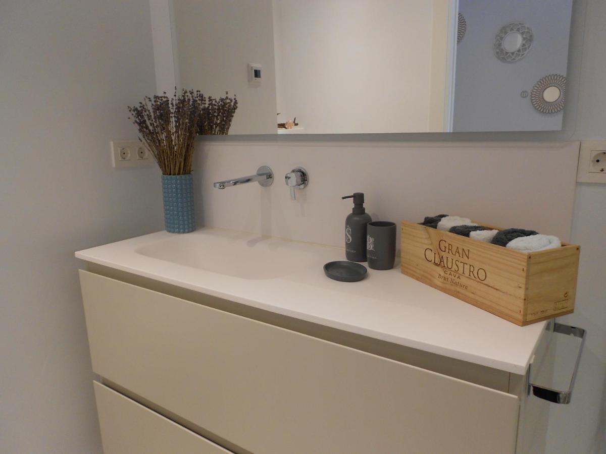 Luxury Apartment Кембрилс Екстериор снимка