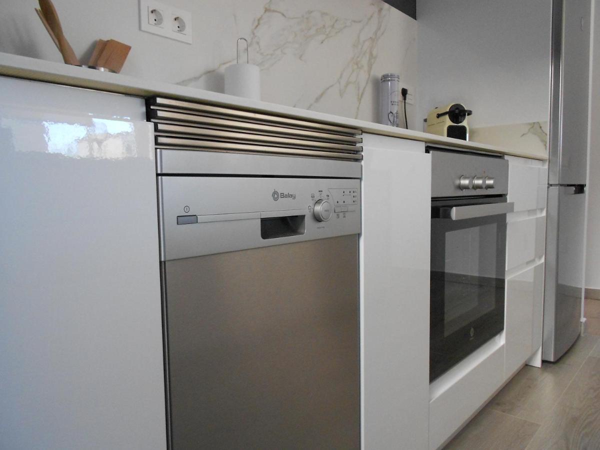 Luxury Apartment Кембрилс Екстериор снимка