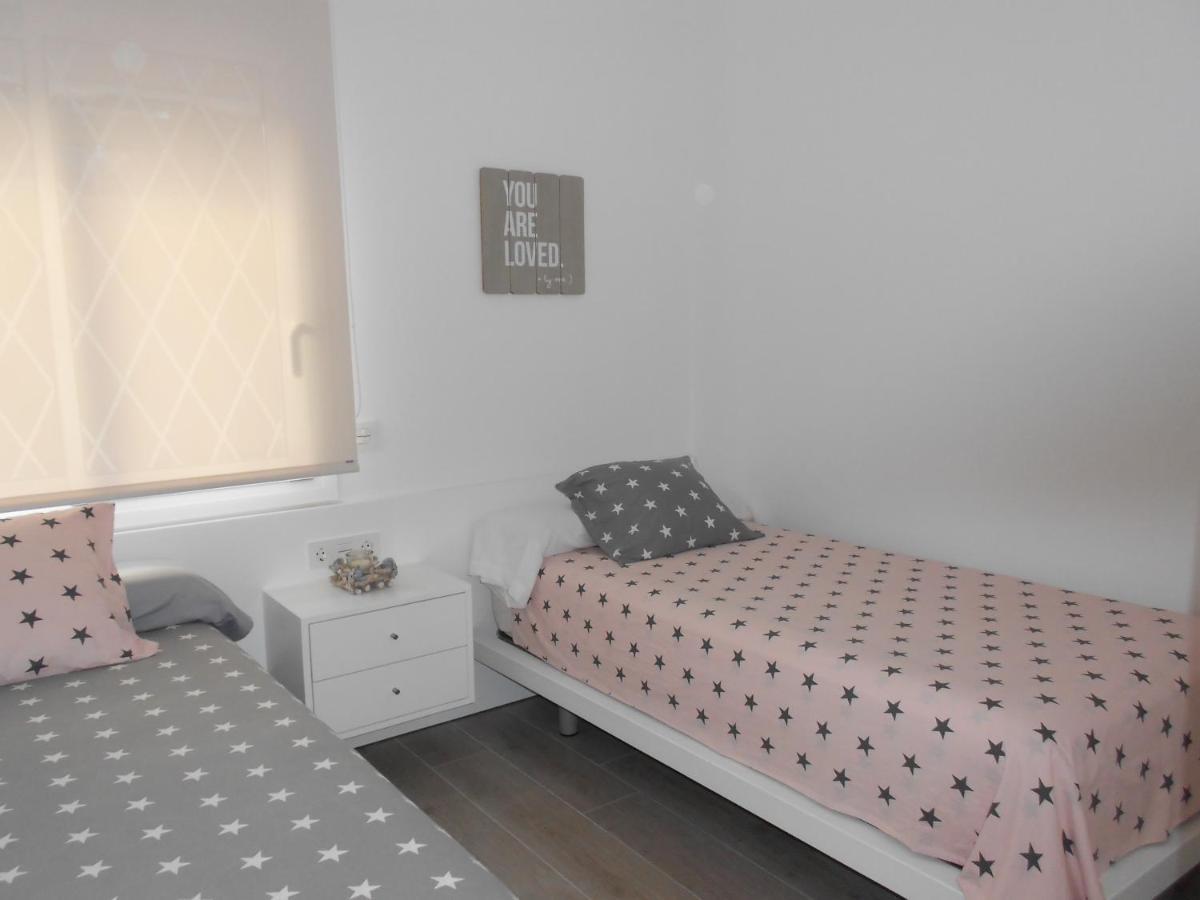 Luxury Apartment Кембрилс Екстериор снимка